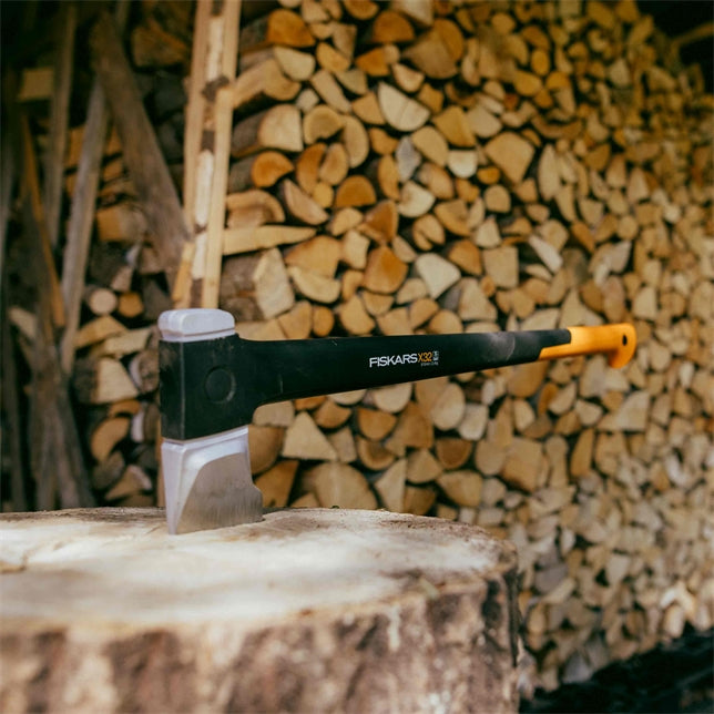 Fiskars X-series X32 & X36 Spaltaxt mit L-Klinge