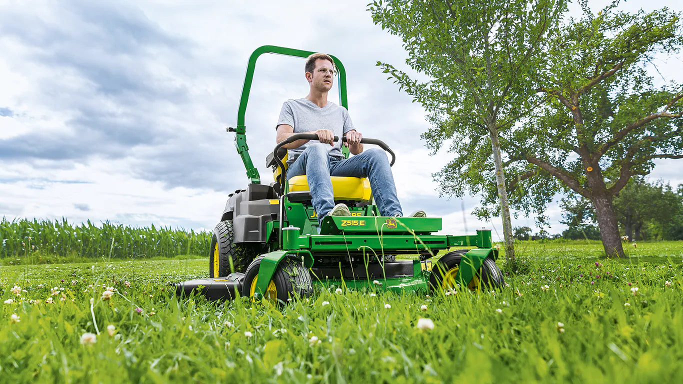 John Deere ZTrak Nullwenderaduismäher Z515E