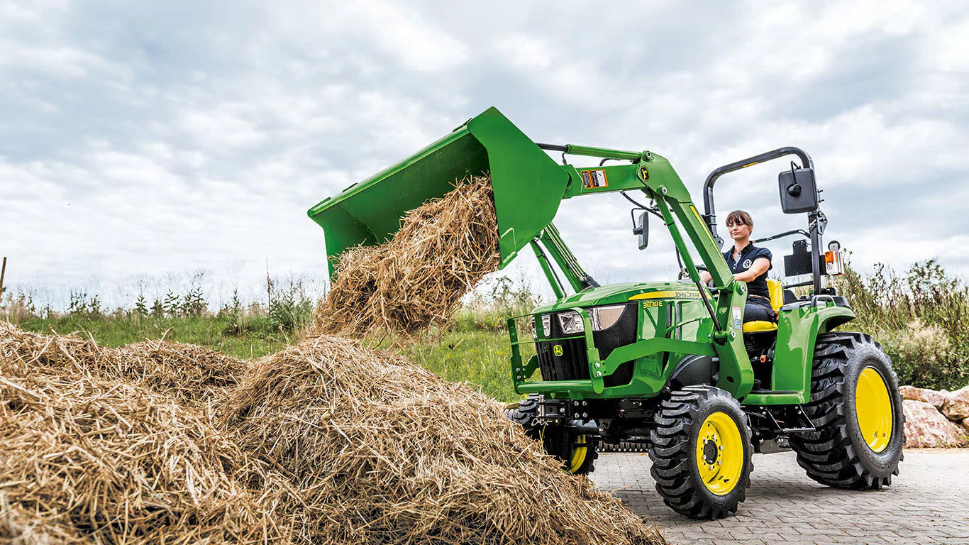 John Deere Kompakttraktor 3038E