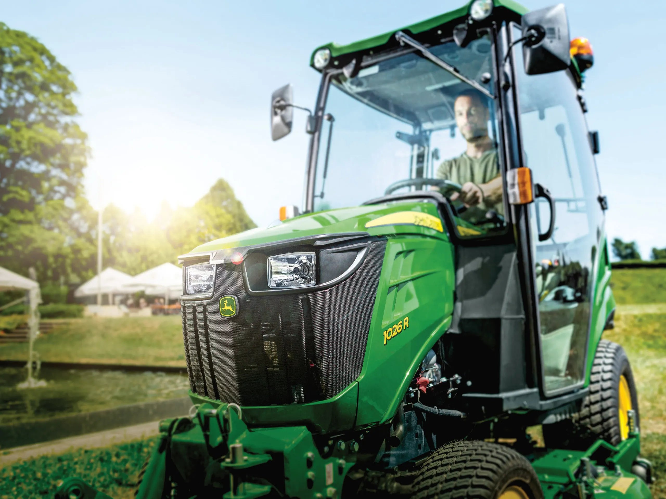 John Deere Kompakttraktor 1026R