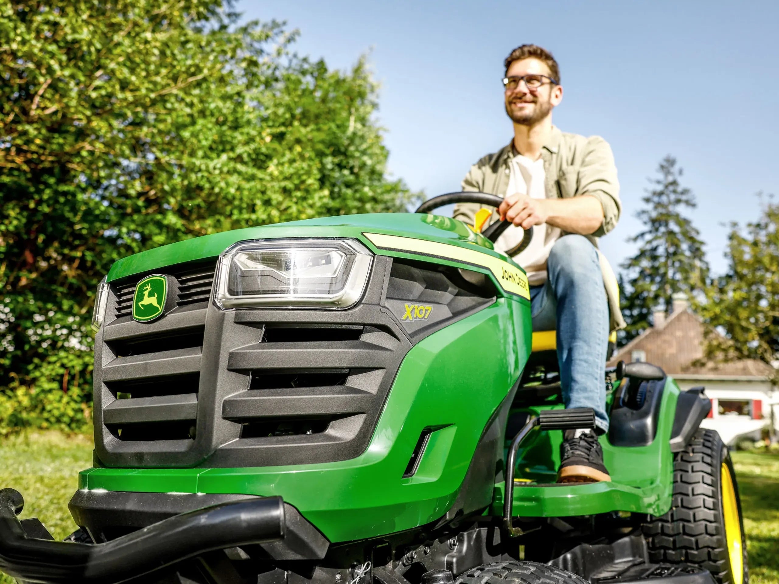 John Deere Rasentraktor X127
