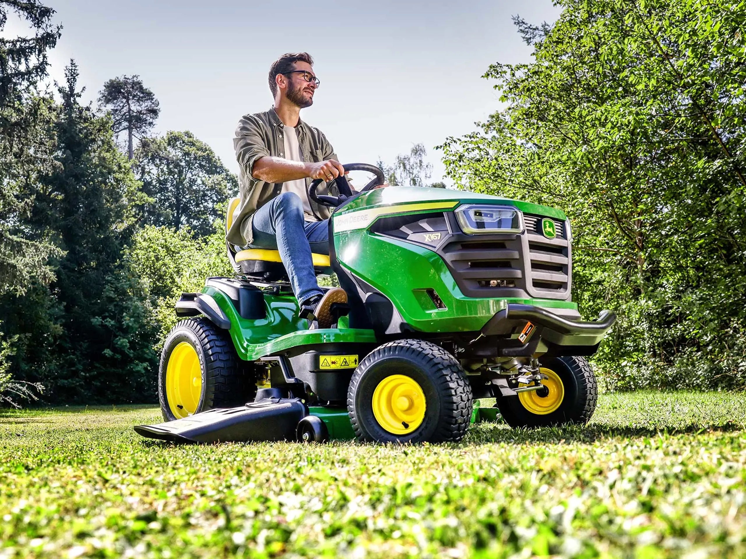 John Deere Rasentraktor X167