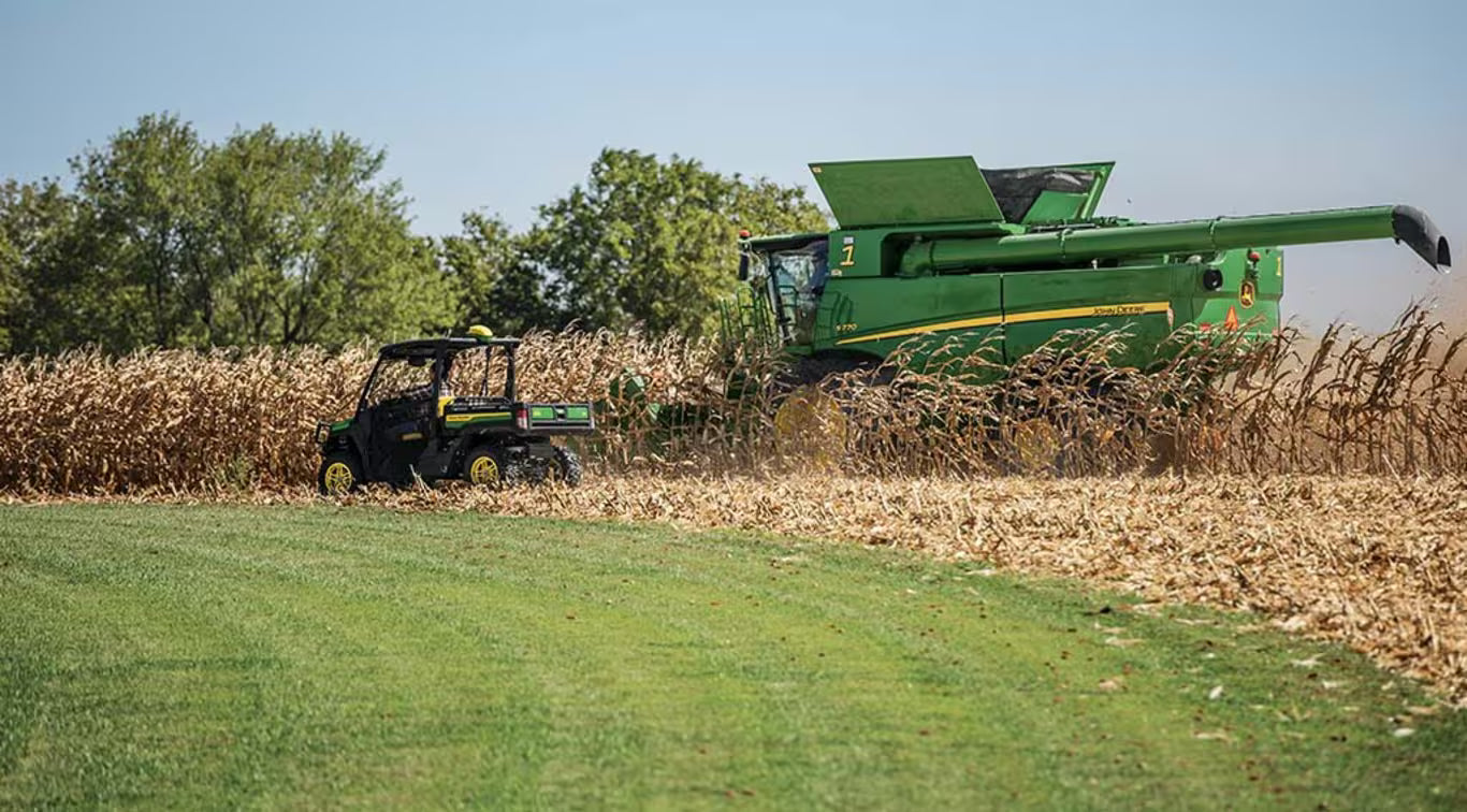John Deere Gator XUV835M