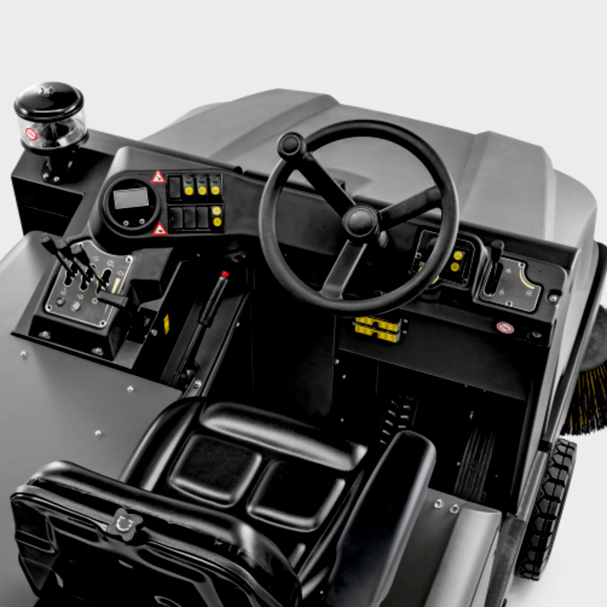 Kaercher-KM-130300-R-I-LPG-Aufsitz-Kehrsaugmaschinen9