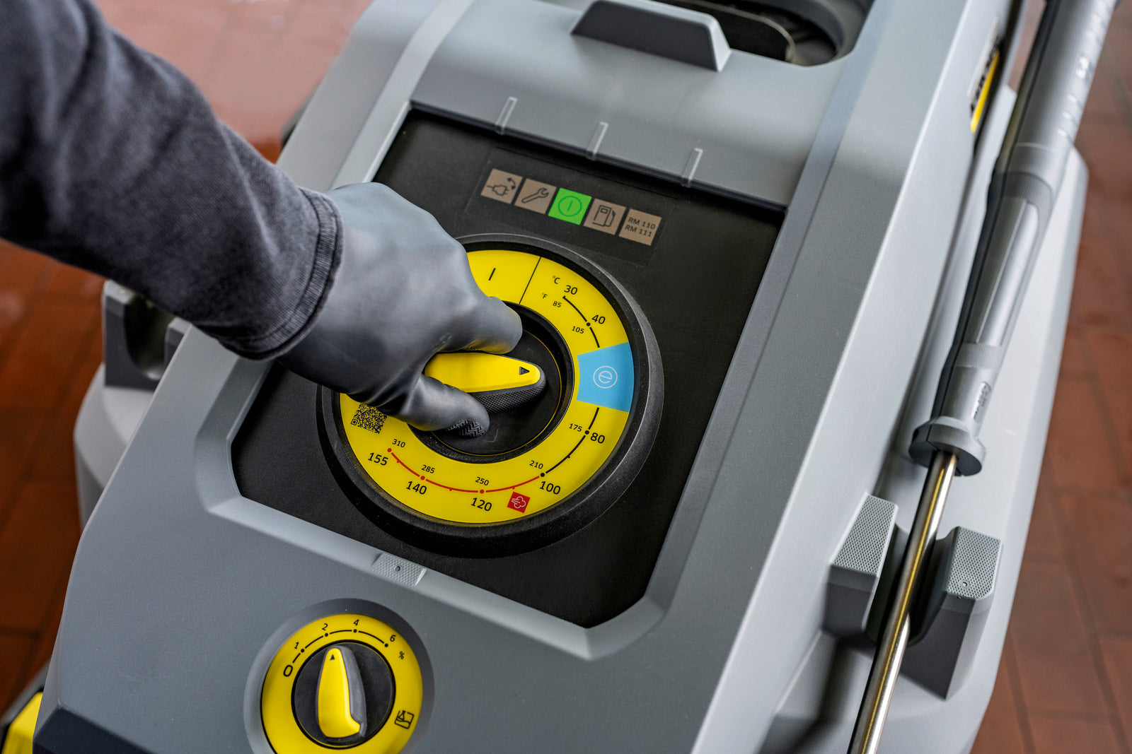 KaercherHDS917-4CXAHeisswasser-Hochdruckreiniger13