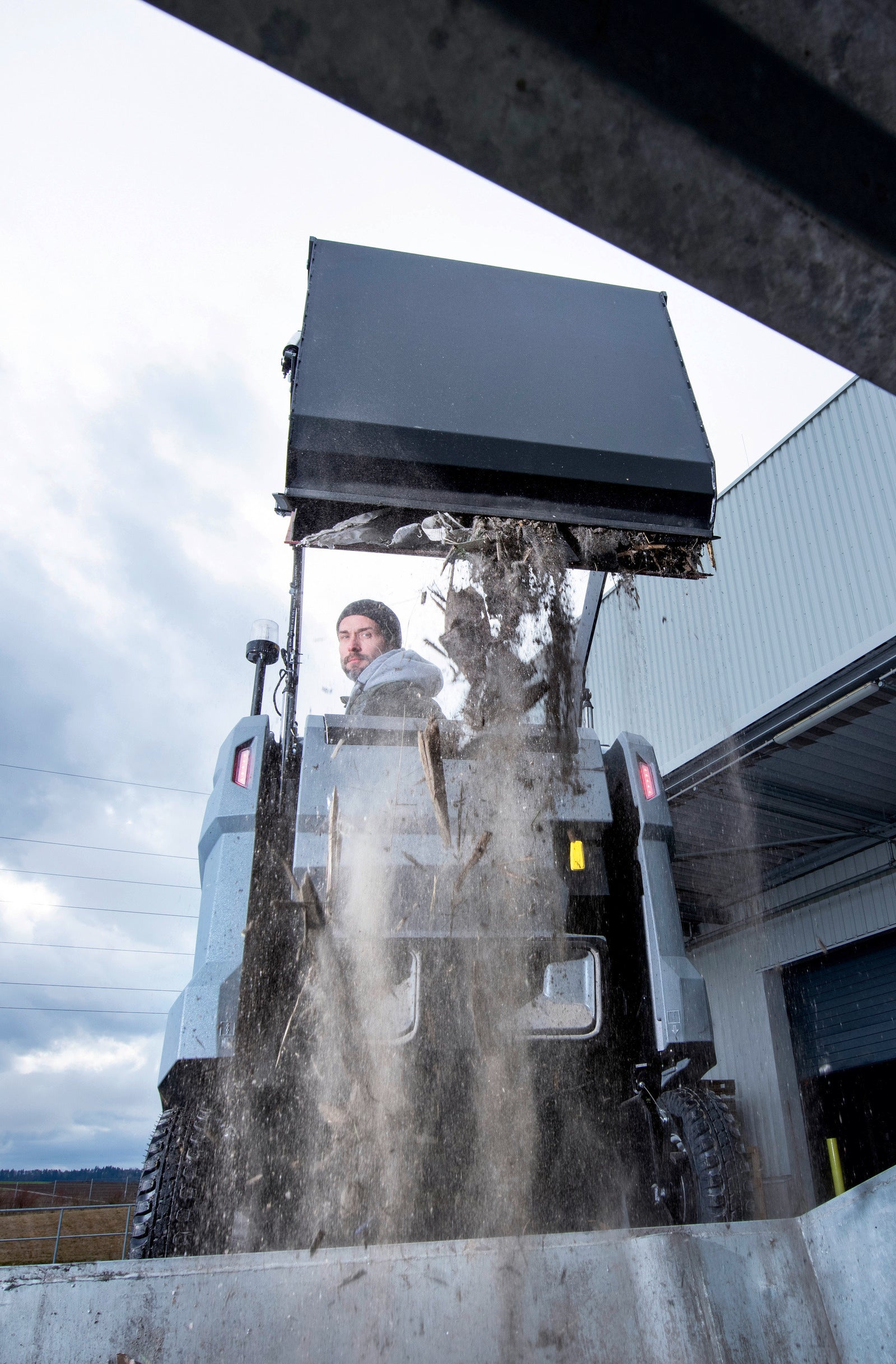 KaercherKM100120RBpPack160AhLi_FCAufsitz-Kehrsaugmaschinen4