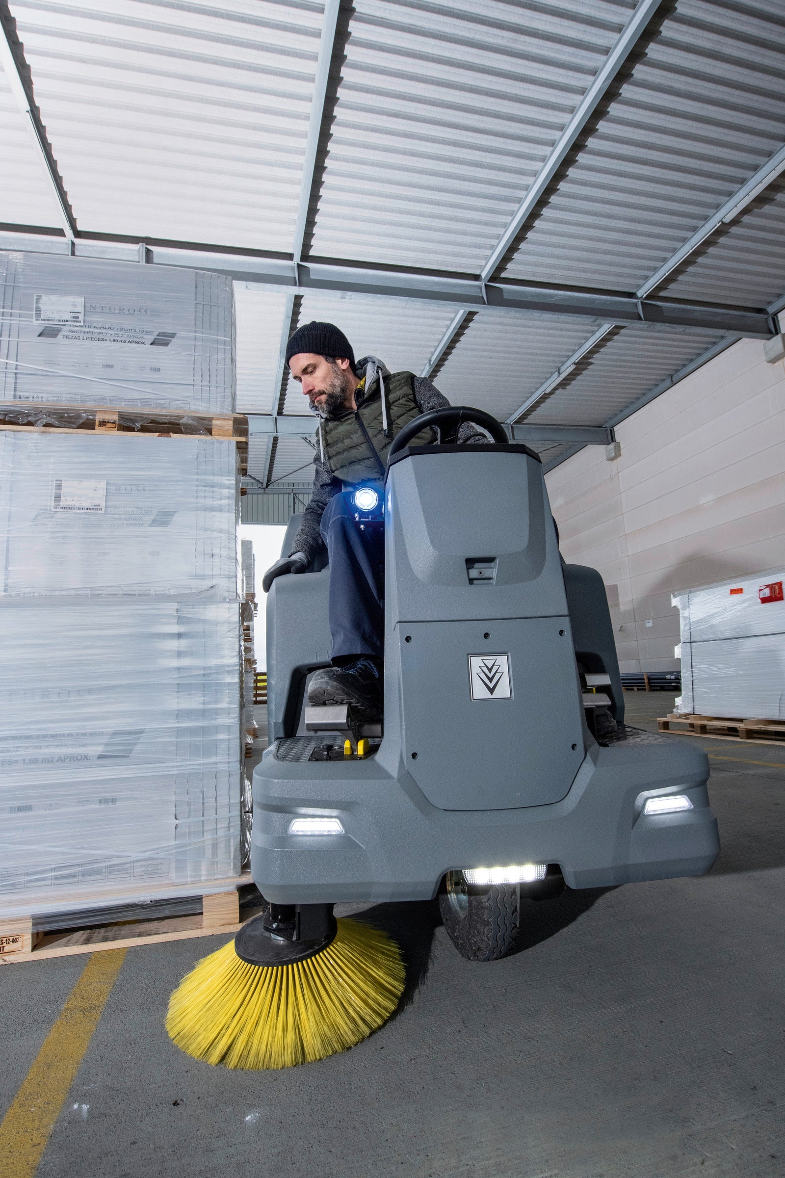 KaercherKM100120RBpPack160AhLi_FCAufsitz-Kehrsaugmaschinen6