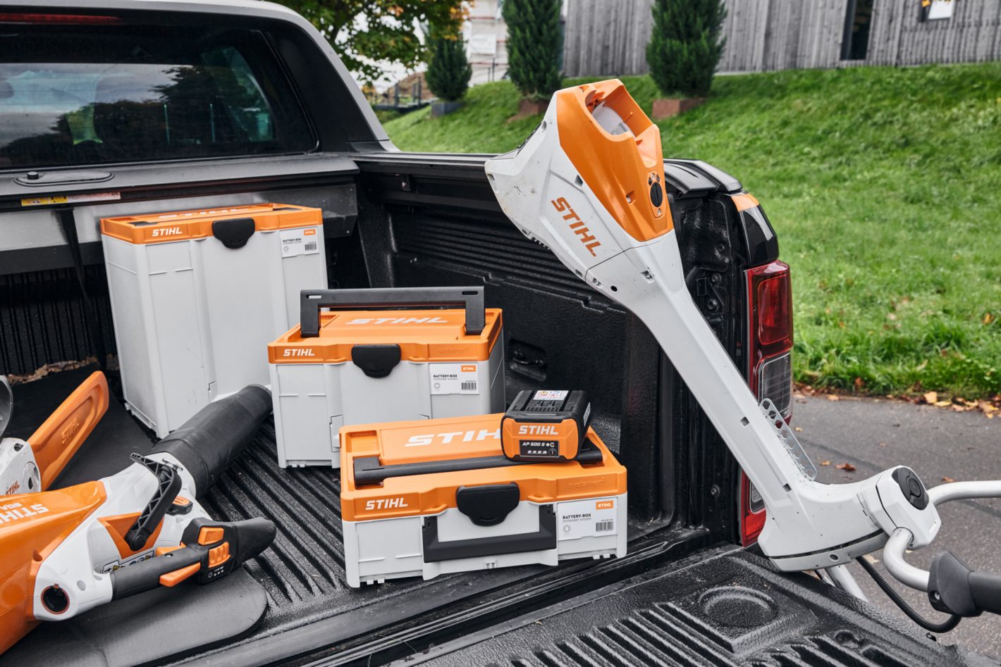 Stihl Power Box 1 Akku Box S mit 2x AP 200 und AL 301