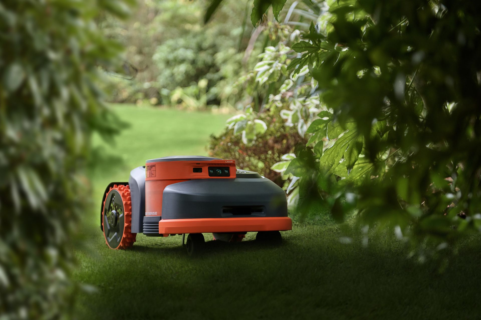 Segway Navimow H215E｜1500 m²