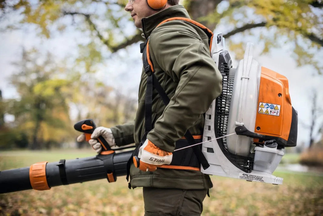 Stihl-BR-800-Benzin-Laubblaeser3