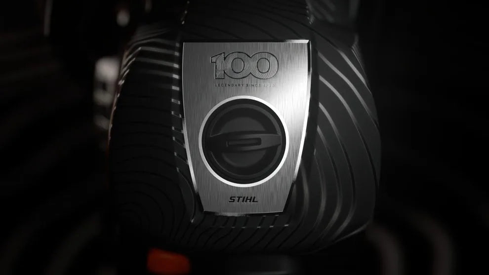 Stihl-MS-500i-CENTENNIAL-EDITION-Benzin-Kettensaege6