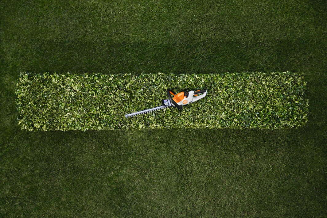 Stihl HSA 30 Akku-Heckenschere ohne Akku und Ladegerät