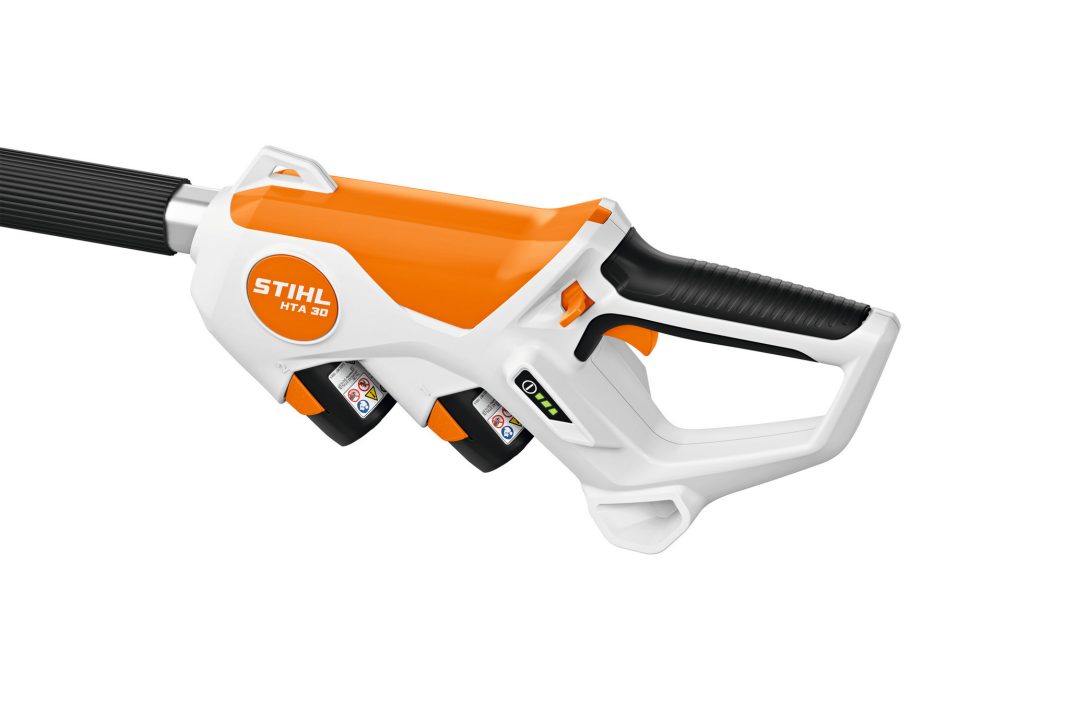 Stihl HTA 30 Akku Hochentaster mit 2x Akku AS 2 und Ladegerät ALS 31