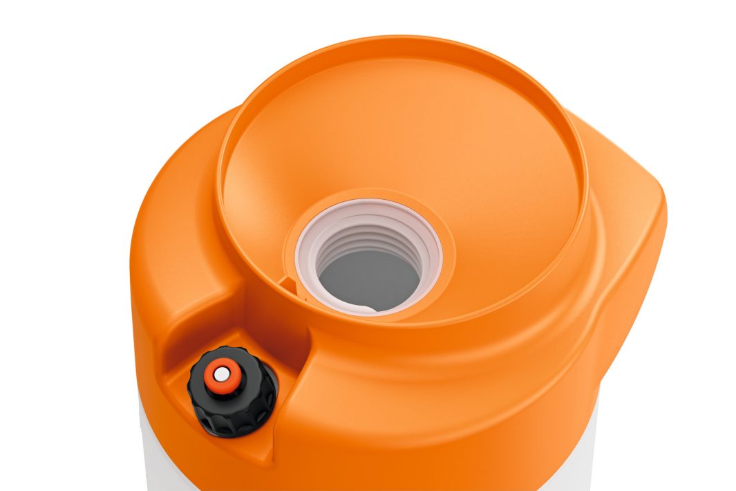 Stihl WSA 40 Akku-Wasserbehälter mit Akku AS 2 und Ladegerät AL 1