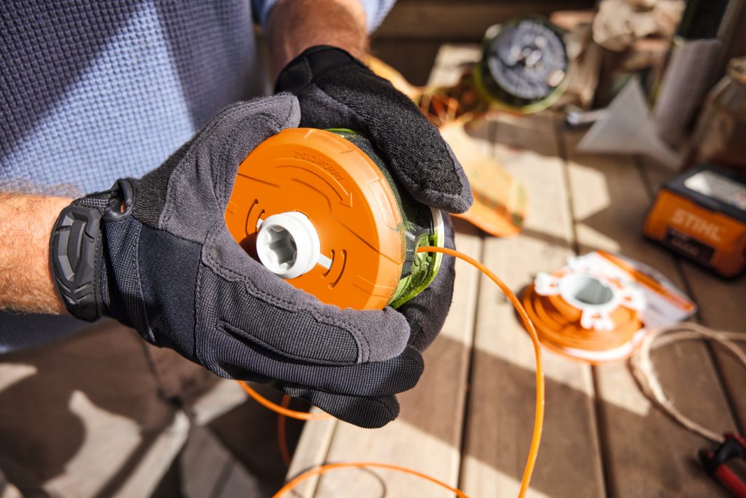 Stihl FSA 70 R Akku-Motorsense AK-System ohne Akku und Ladegerät